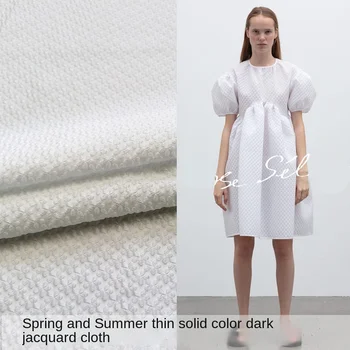 Жаккардовая ткань, одноцветное изделие, темный узор, весенне-летний тонкий материал для платья, Европейская женская ткань оптом по метру